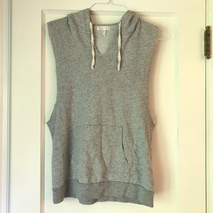 Sleeveless Hoodie / Hooded Tank Top